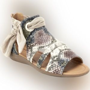 The Annika Shootie by Woman Within in Pink Multi 8W       New Without Box